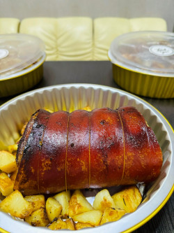 Lechon Belly Small Party Tray