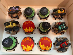 Monster Truck cupcake