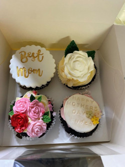 Best Mom Cake Cupcake 2