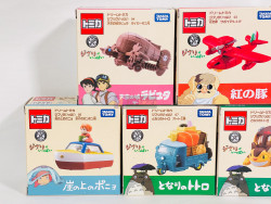 Tomica x TAKARATOMY Ghibli ga Ippai! Dream Tomica Set