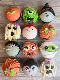 Halloween Cupcakes 2