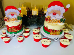 Christmas Cake and cupcake