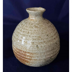 自然釉徳利(Shizenyu Tokkuri)/ Natural glaze sake bottle【⑧】