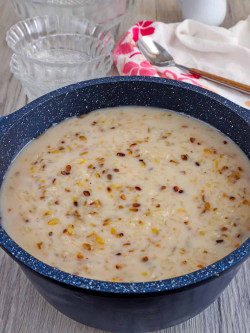 Bilo Bilo with Roasted Monggo Party Tray